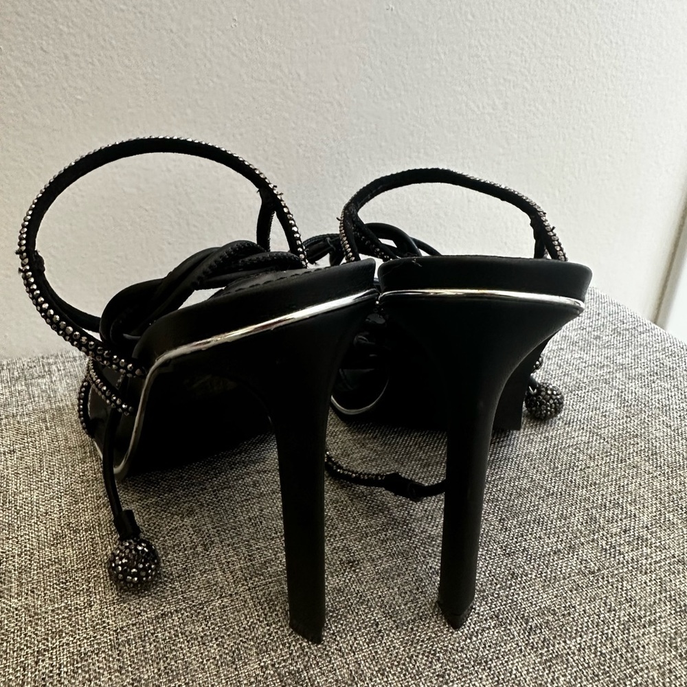 Steve Madden Unveil Wrap Heels - Black Size 6.5 - NEW - Picture 4 of 7